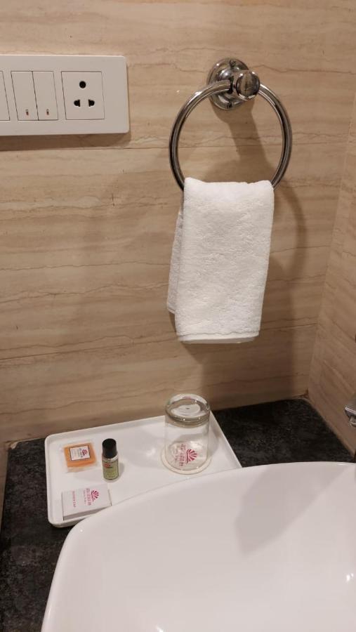 Hotel Casaya Inn Chinhat Εξωτερικό φωτογραφία