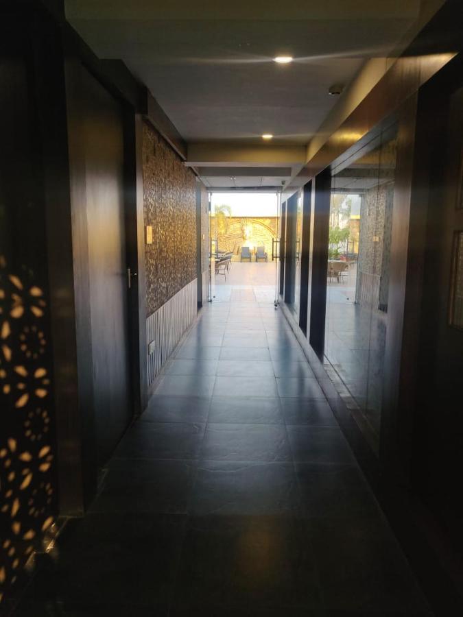 Hotel Casaya Inn Chinhat Εξωτερικό φωτογραφία