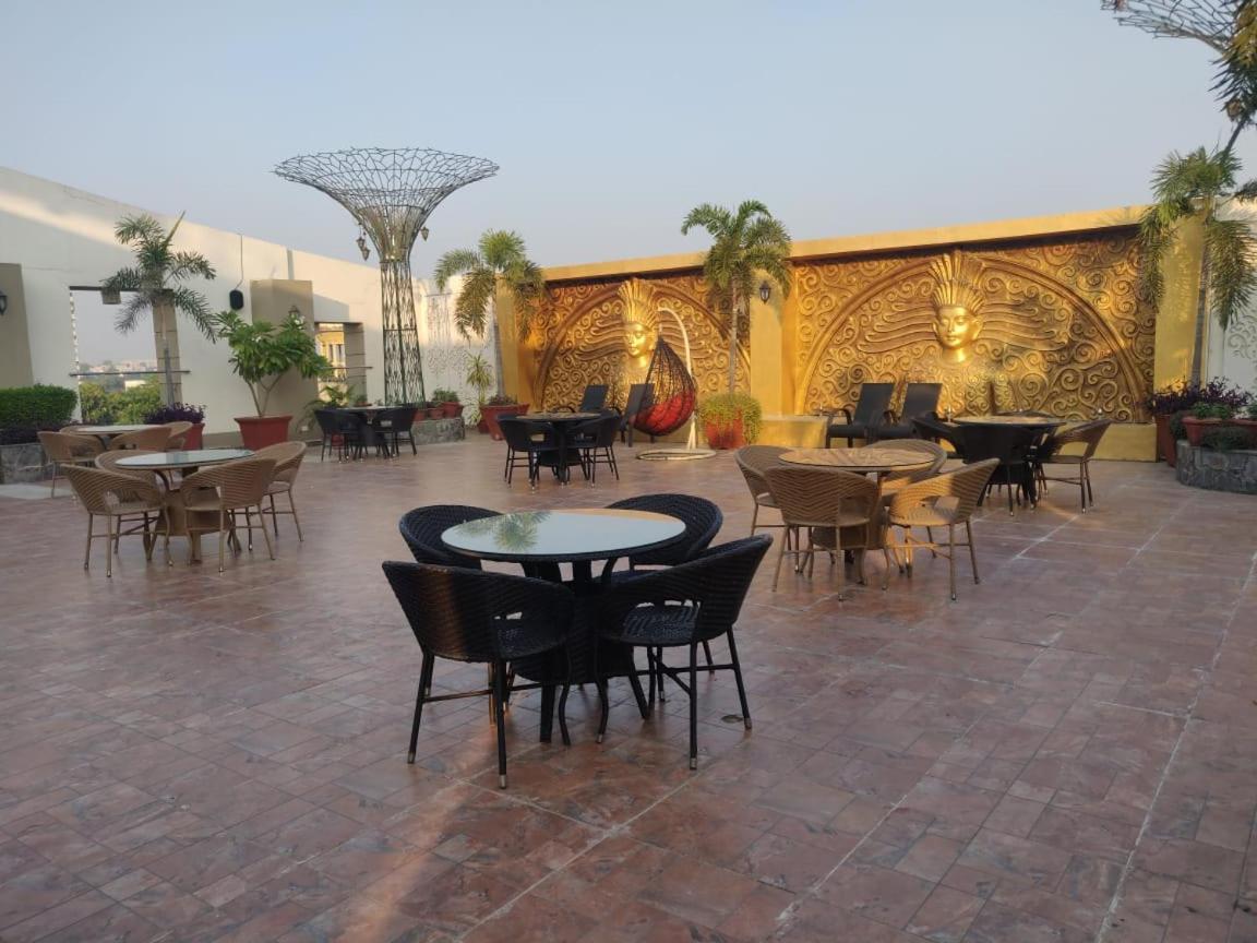 Hotel Casaya Inn Chinhat Εξωτερικό φωτογραφία