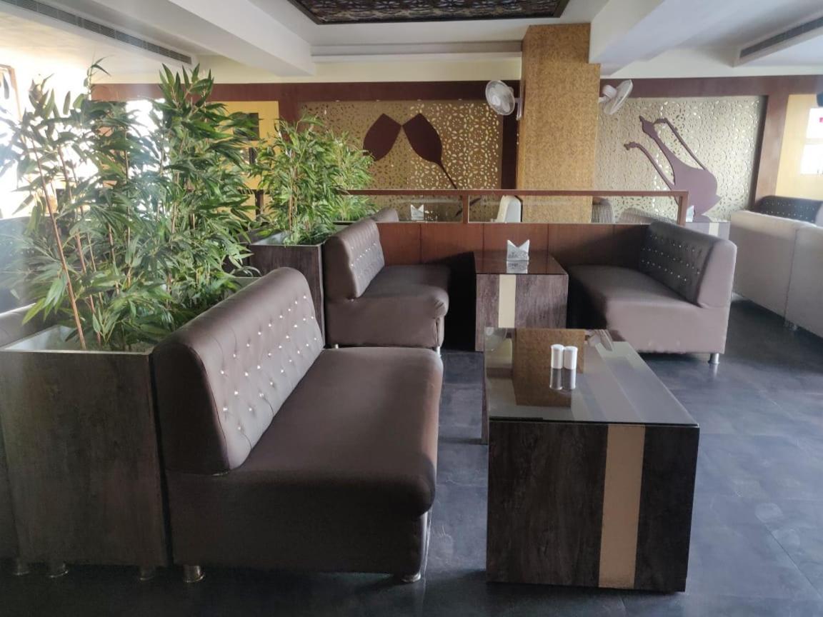 Hotel Casaya Inn Chinhat Εξωτερικό φωτογραφία