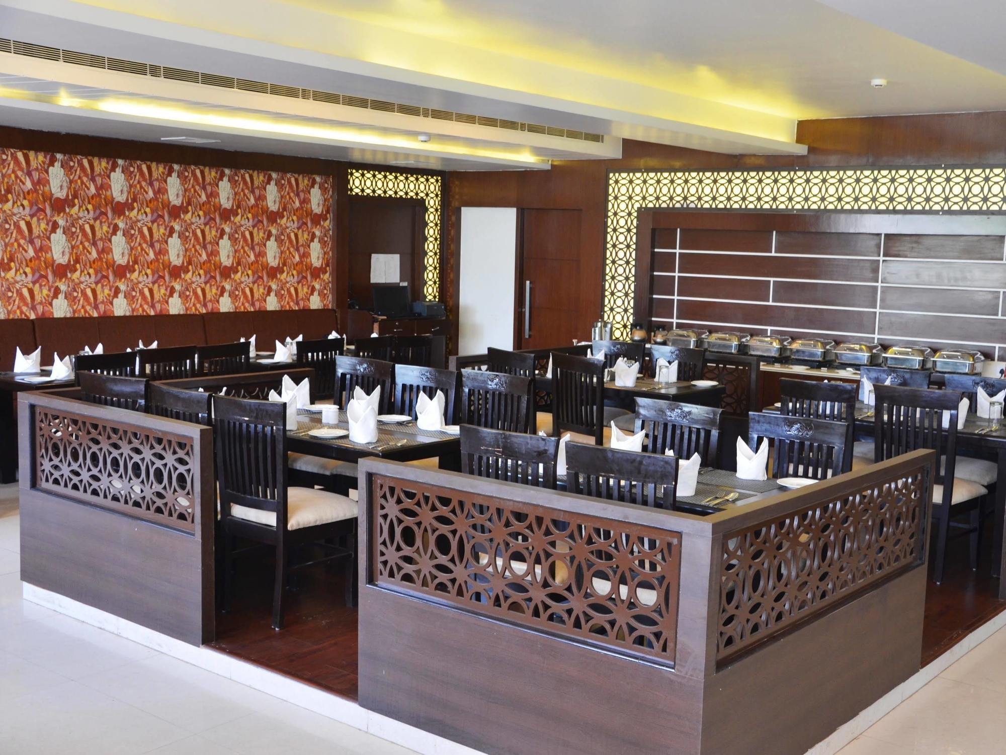 Hotel Casaya Inn Chinhat Εξωτερικό φωτογραφία