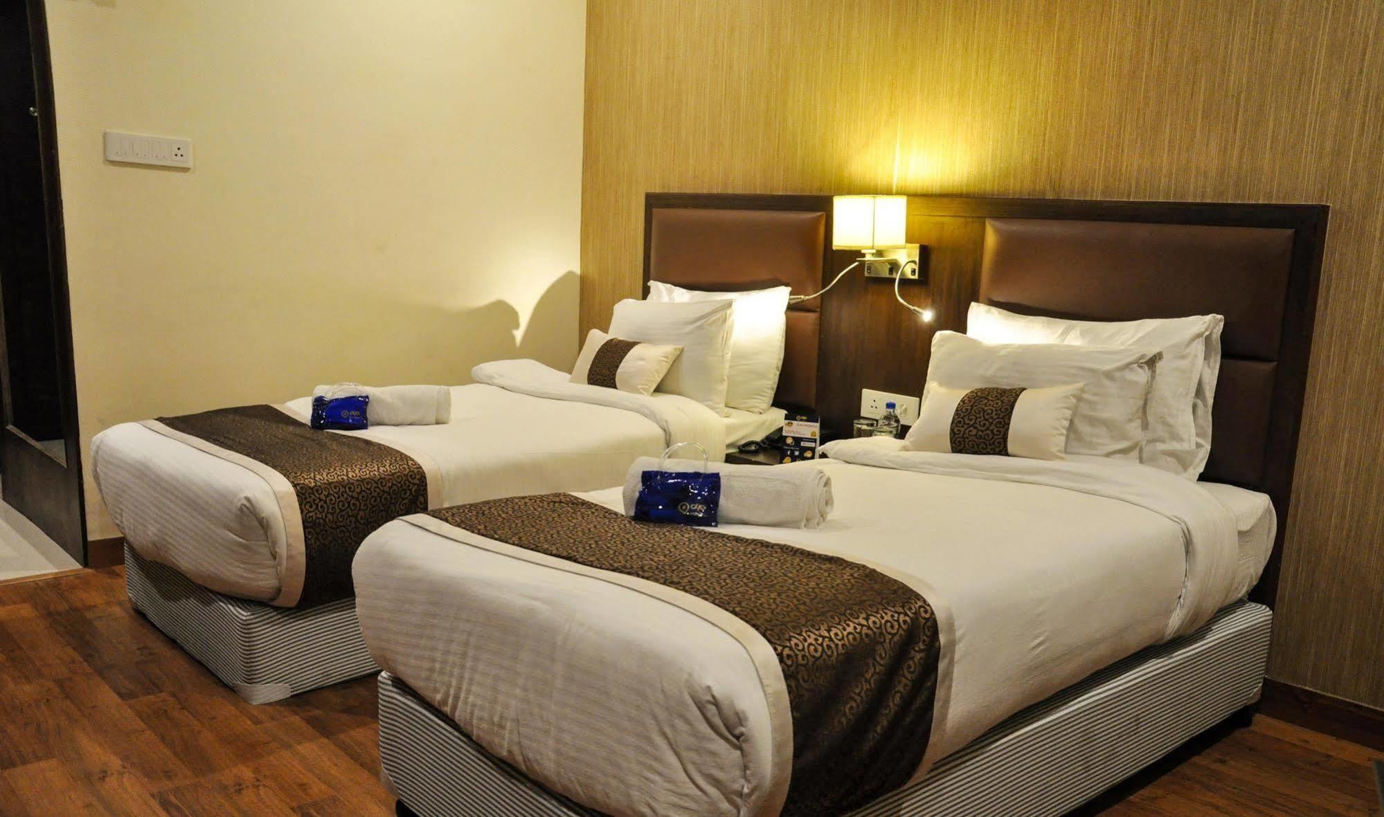 Hotel Casaya Inn Chinhat Εξωτερικό φωτογραφία